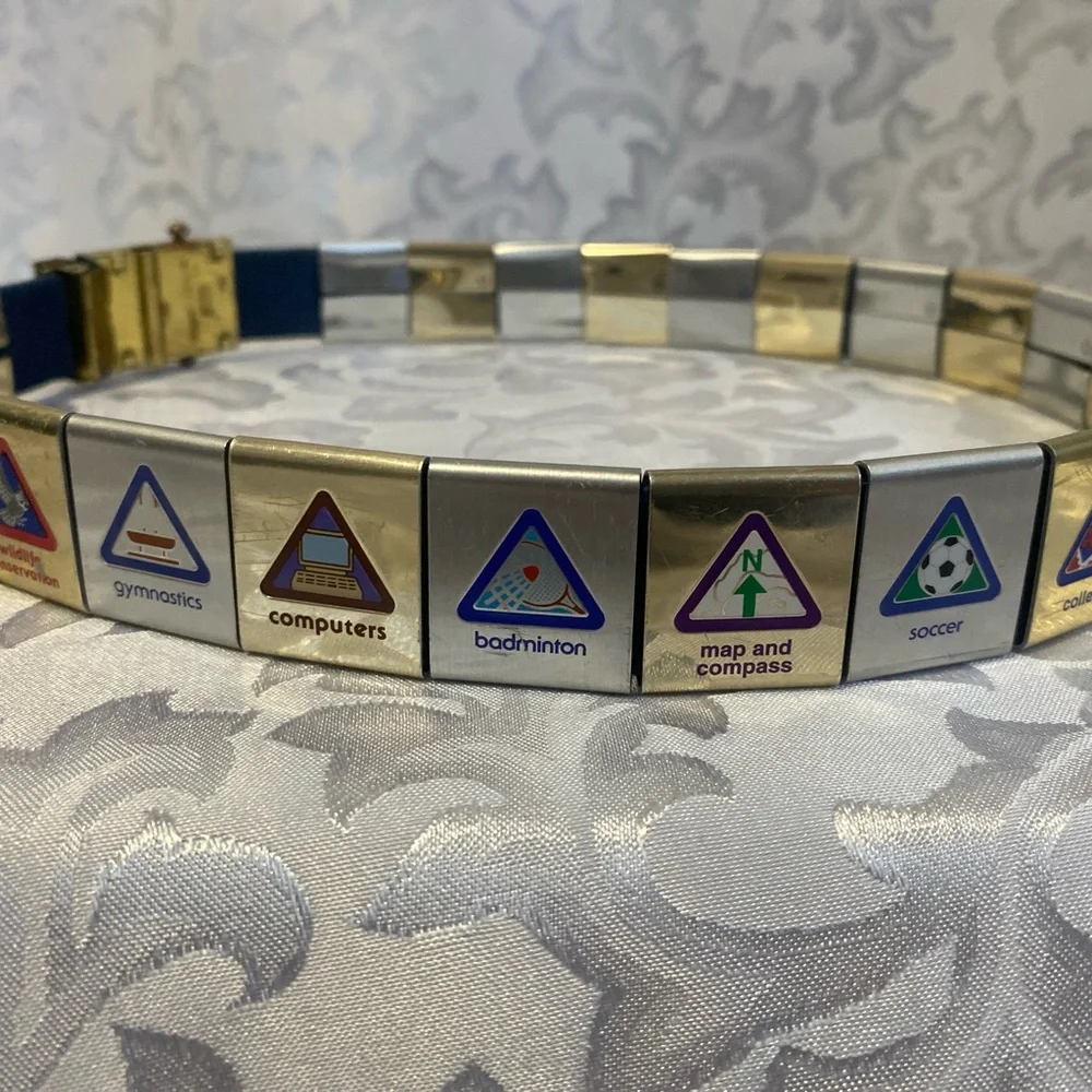 Vintage Cub Scout Belt, Brass Buckle, 24 Clip-on Badges